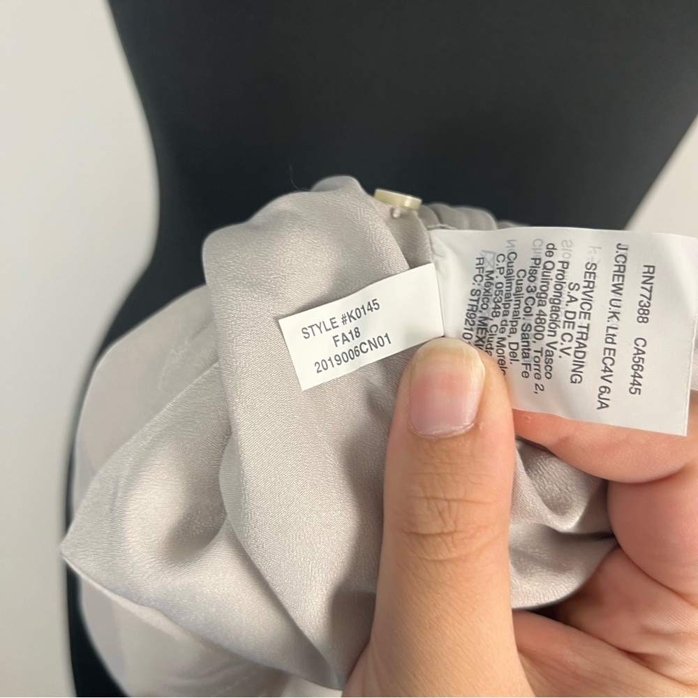 J. CREW New Solid Gray Lined Drapey Velvet True Wrap Dress Size 6 - Picture 9 of 10